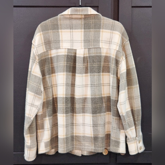 American Eagle Plaid Shirt Jacket - Picture 3 of 5